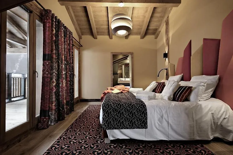 Mgm Les Suites D'Alexane サモエンヌ フランス