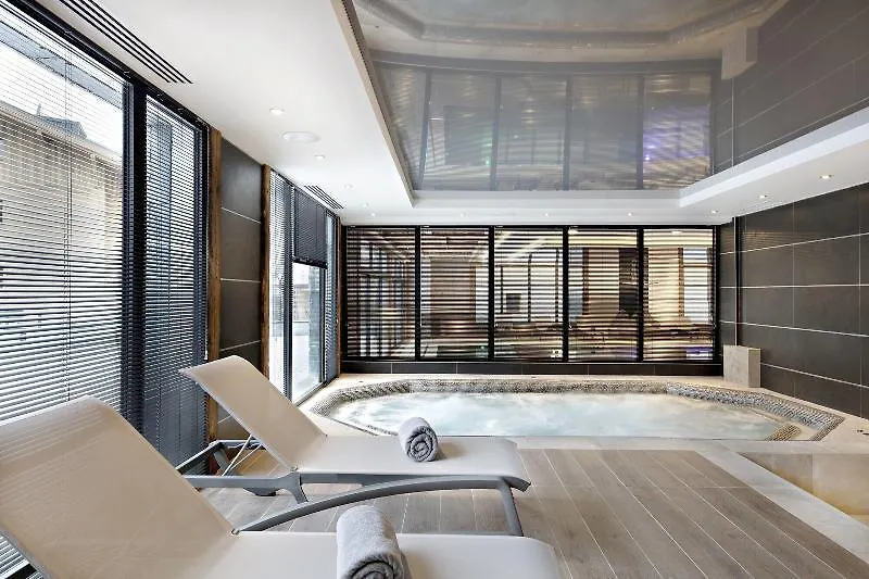 Mgm Les Suites D'Alexane サモエンヌ フランス